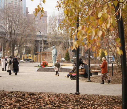 Председатель новосибирского заксобрания готов поработать в «Бугаков-парке» агрономом