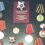 Российская Федерация конфисковала у жительницы Новосибирска награды, выданные Советским Союзом