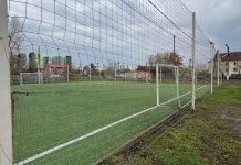 Директор новосибирской школы ответит за травмирование учеников во время футбола