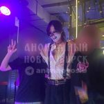 Гость напал на артиста и распылил перцовку: в Новосибирске отпраздновали Хеллоуин