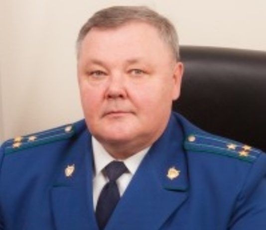 Ещё не исправился: Прокуратура добилась отмены УДО экс-зампрокурора Новосибирской области Турбина