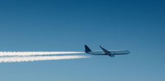 Рейсы из Новосибирска в Москву отменили из-за ограничений в воздушном пространстве