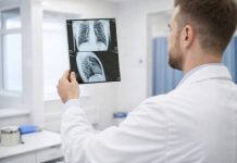 «Считаю, это врачебная ошибка»: новосибирскую школьницу с туберкулёзом лечили от пневмонии