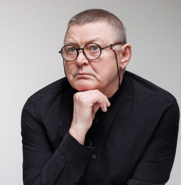 Ушел из жизни актер новосибирского театра «Красный факел» Александр Дроздов