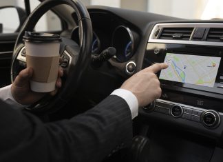 Ощущение дома на колесах: как машина становится личным пространством в мире перемен