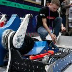 Две новосибирских команды вышли в финал международного чемпионата «Битва роботов»