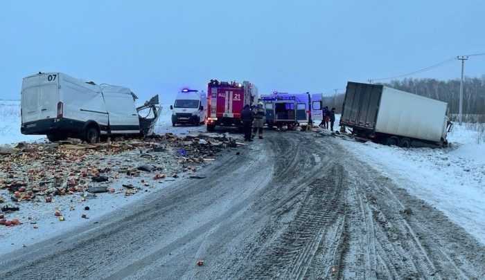 Фото ГИБДД. ДТП под Искитимом