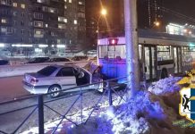 Ребенок и женщина пострадали в Новосибирске в ДТП с троллейбусом ДТП-с-троллейбусом-в-Новосибирске