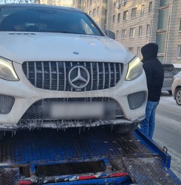 Новосибирец лишился «Мерседеса» из-за визита жены к судебным приставам