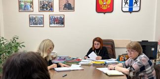 «Растет число обращений»: Аппарат новосибирского детского омбудсмена предлагают увеличить