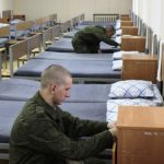 В Новосибирске военный отделался штрафом за хранение наркотиков в прикроватной тумбочке