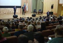 Дзержинские темы встречи с мэром Новосибирска: метро, пробки и парк «Каменка»