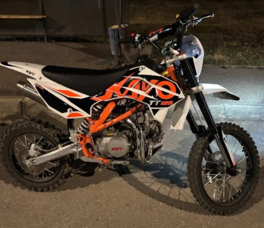 За пьяное вождение новосибирца лишили питбайка и свободы