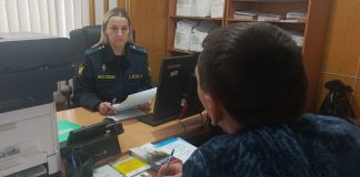 Ради заграничной командировки новосибирец заплатил долги в 3,3 миллиона рублей Служба судебных приставов