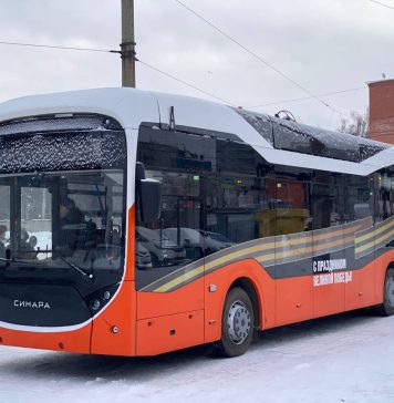 В Новосибирск для тест-драйва прибыл троллейбус, способный объезжать пробки