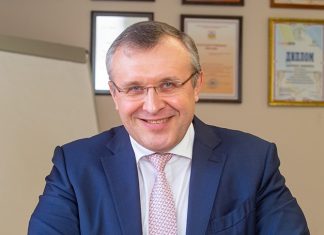 ПОЗДРАВЛЯЕМ! 55 лет Анатолию Владимировичу Павлову