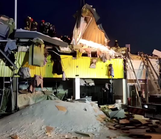 Выжившая при обрушении ТЦ жительница Новосибирска намерена требовать компенсацию