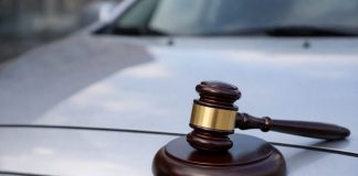 Новосибирцев осудят за поддельное ДТП с непричастным «виновником»