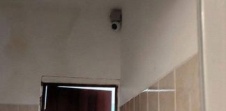 Директор новосибирской школы объяснила установку камер в туалетах