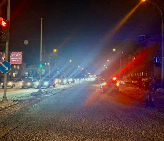 Водитель сбил ребёнка на зебре в центре Новосибирска