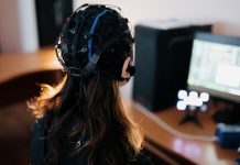 Новосибирские ученые учатся управлять компьютером сигналами мозга