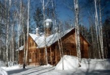 Храм в Новосибирске оцепили из-за угрозы минирования в Рождество