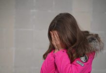 «Била дочь металлической палкой»: Новосибирский суд отказал матери в смягчении приговора