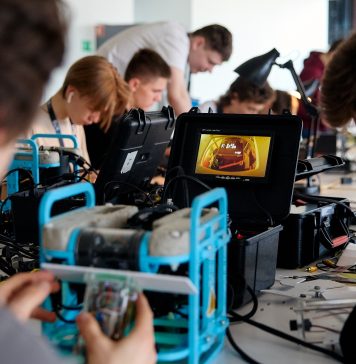 Новосибирские школьники стали первыми в финале национальной технологической олимпиады