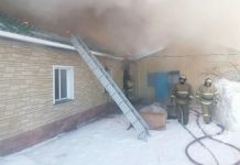 При пожаре под Новосибирском из дома эвакуировали три газовых баллона