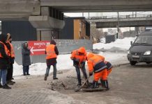 В Октябрьском районе Новосибирска, где есть опасность наводнения, открыли 10% ливневок