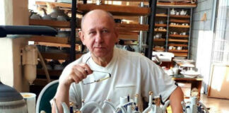 «Комбинация смыслов»: графика керамиста Валерия Кузнецова